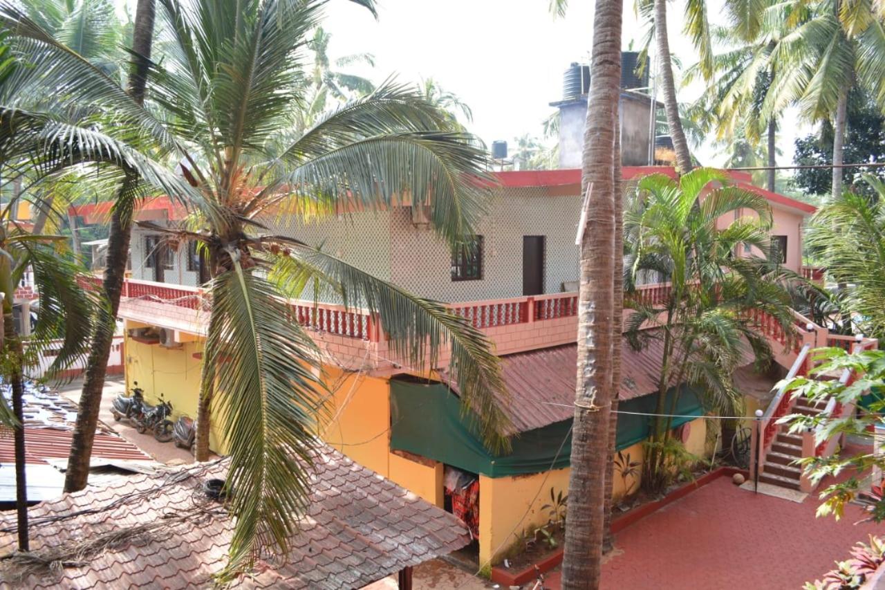 Esther Guest House Calangute Dış mekan fotoğraf